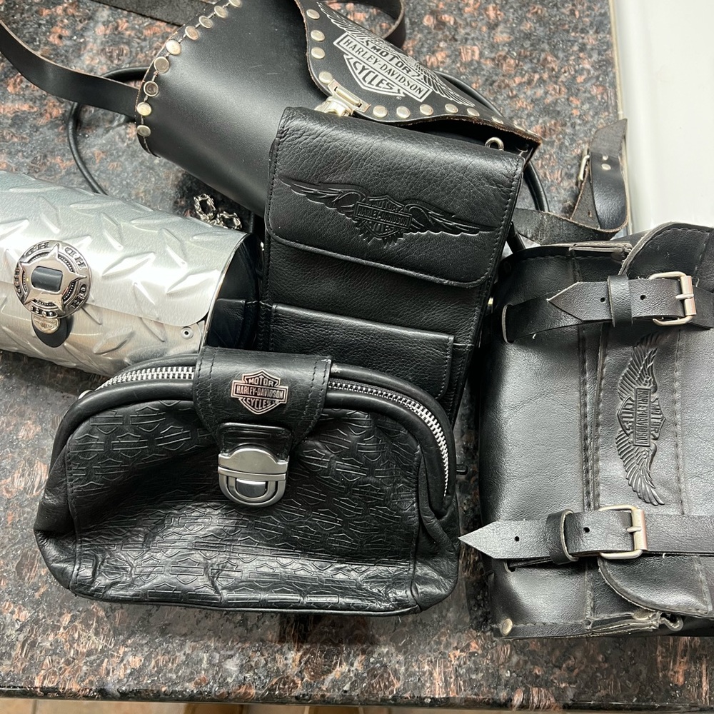 Harley-Davidson 5 bag bundle